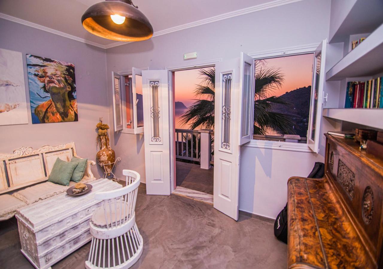 Niriides Hotel Apartments シミ エクステリア 写真