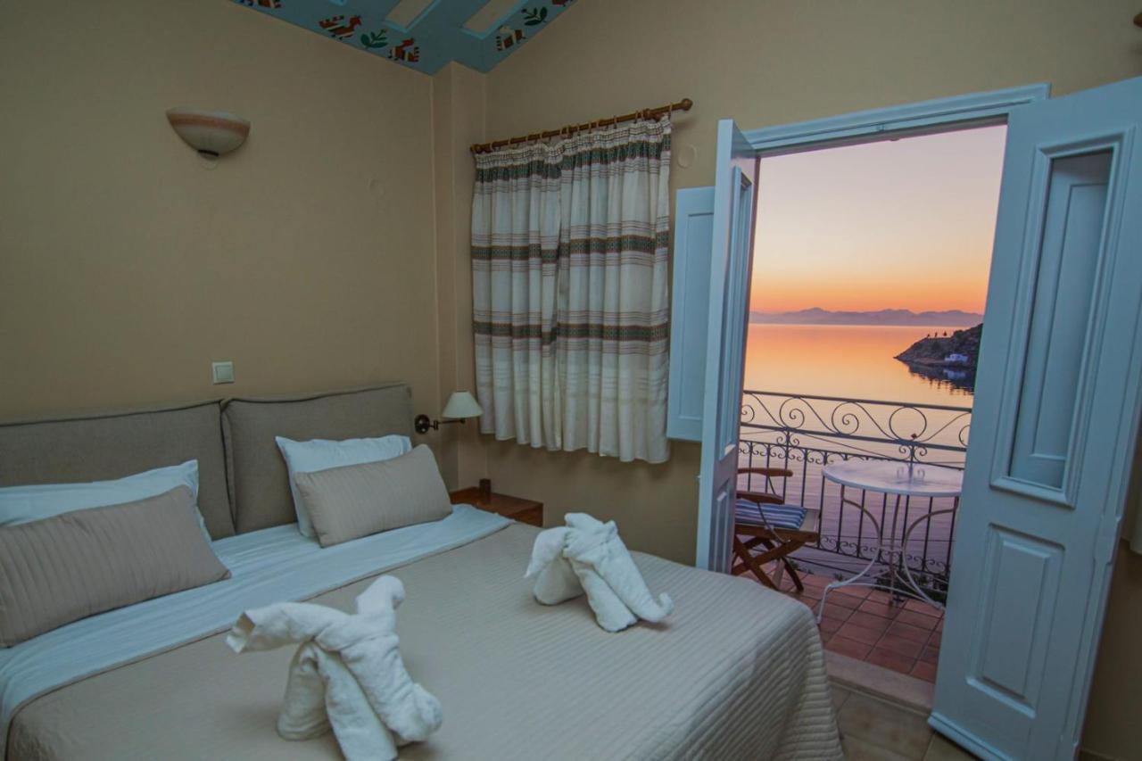 Niriides Hotel Apartments シミ エクステリア 写真