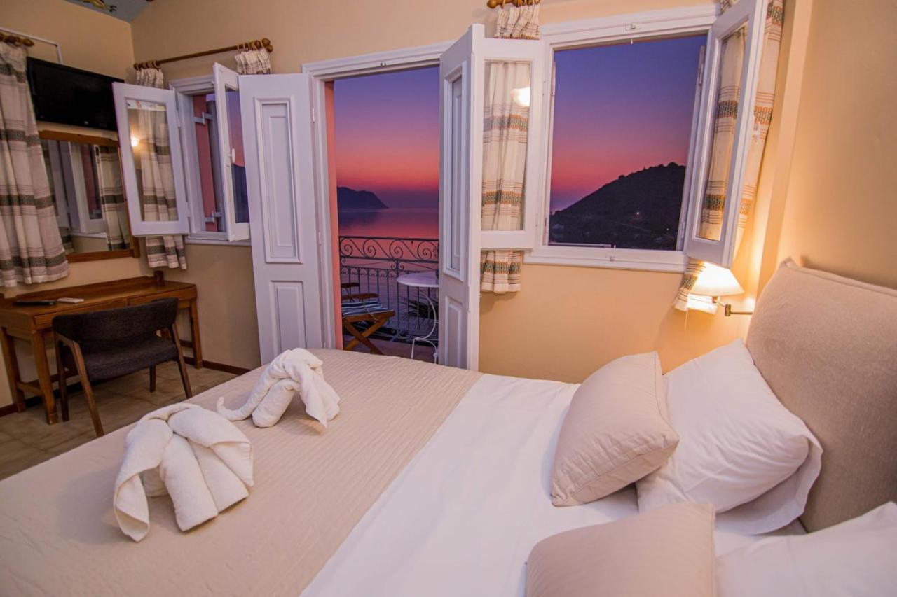 Niriides Hotel Apartments シミ エクステリア 写真