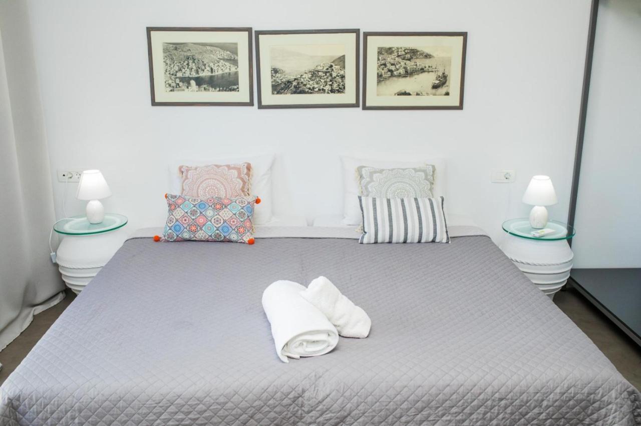 Niriides Hotel Apartments シミ エクステリア 写真