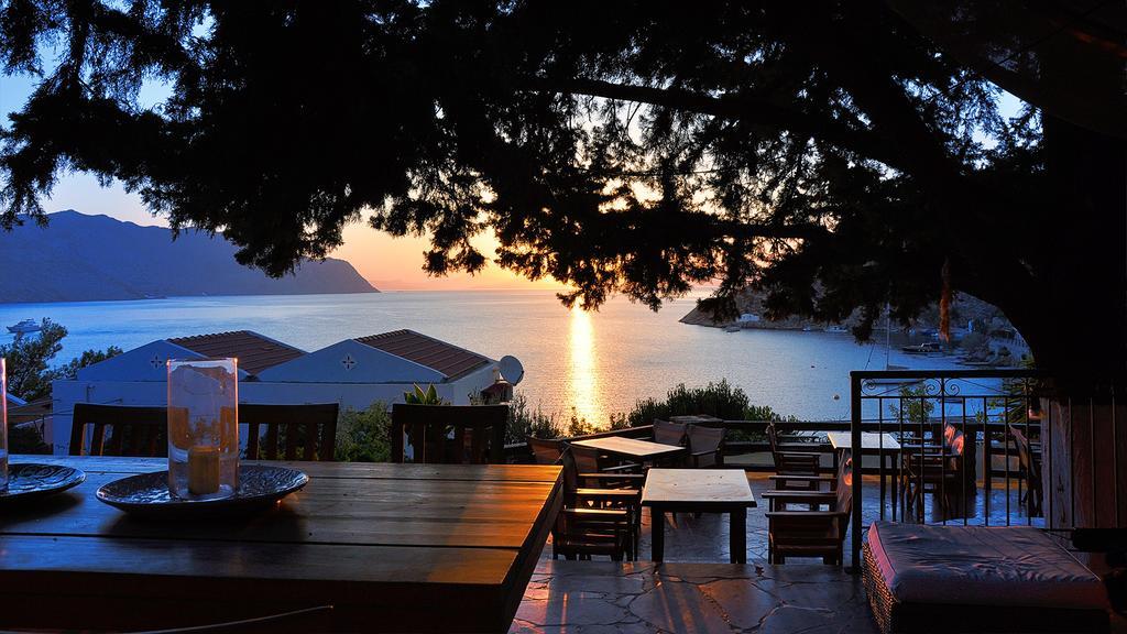 Niriides Hotel Apartments シミ エクステリア 写真
